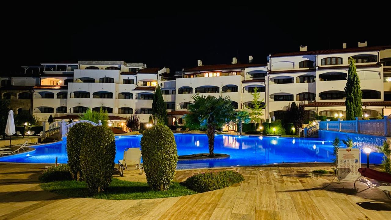 Apartello Modern Apartments - Casa Real In Sveti Vlas Eksteriør bilde